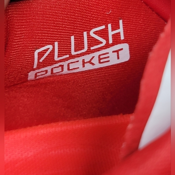 Under Armour Women's UA Glyde 2 MT TPU Softball Cleats 3026603-101 Size 8.5 New - Picture 11 of 11